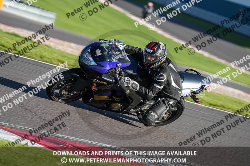 donington no limits trackday;donington park photographs;donington trackday photographs;no limits trackdays;peter wileman photography;trackday digital images;trackday photos